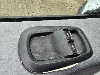 Ford Transit 2.2 TDCI L3H2 Ambiente picture 26