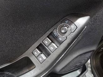 Ford Puma  picture 28