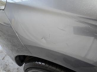 Mitsubishi Outlander 2.0 PHEV Intense + picture 14