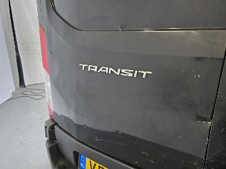 Ford Transit  picture 21