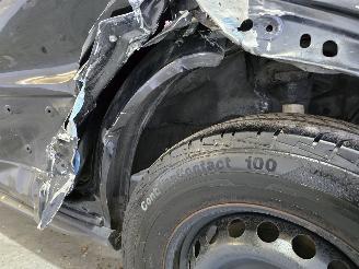 Ford Transit  picture 12