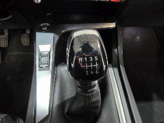 Peugeot 308 1.2 PureTech Allure Pack Business picture 34