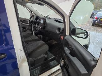 Mercedes Vito 114 CDI Extra Lang picture 18