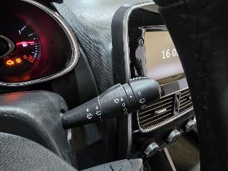 Renault Clio 0.9 TCe Limited picture 26