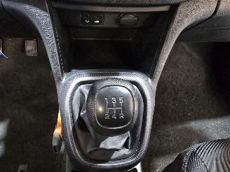 Hyundai I-10 1.0i i-Motion picture 28