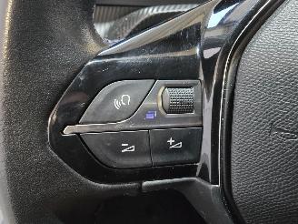 Peugeot e-208 EV Active 50 kWh picture 29