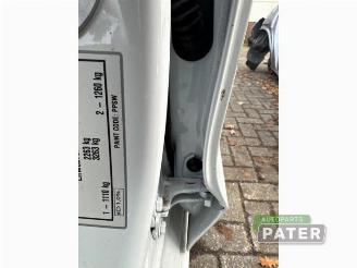 Tesla Model 3 Model 3, Sedan, 2017 Long Range, Performance AWD picture 9