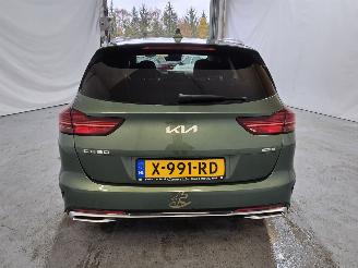 Kia Ceed 1.6 GDI PHEV DynamicPlusLine picture 6
