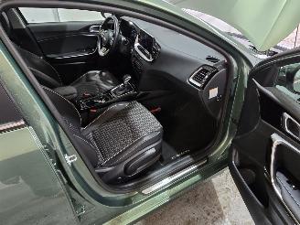 Kia Ceed 1.6 GDI PHEV DynamicPlusLine picture 20