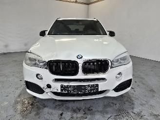 BMW X5 M50D picture 2