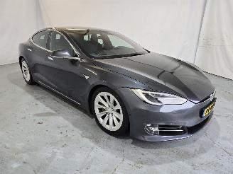 Auto incidentate Tesla Model S 75D Base 2018/2