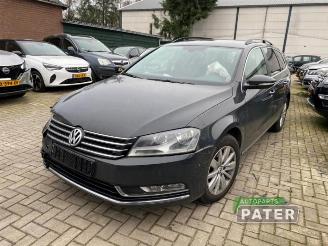 Vrakbiler auto Volkswagen Passat Passat Variant (365), Combi, 2010 / 2015 1.4 TSI 16V 2011/3