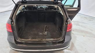 Volkswagen Passat 2.0  TDI picture 19