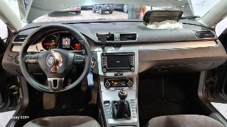 Volkswagen Passat 2.0  TDI picture 23