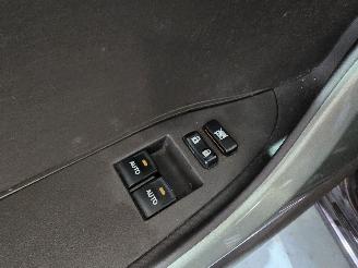 Toyota iQ 1.0 L picture 24