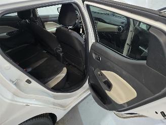 Nissan Micra 1.0 IG-T N-Connecta picture 20