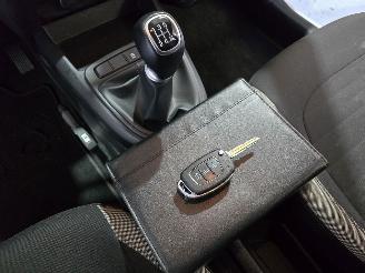 Hyundai I-10 1.0 Comfort picture 32