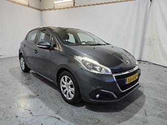 škoda osobní automobily Peugeot 208 1.2 PureT. Blue Lion 2016/7