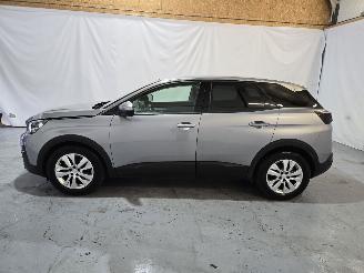 Peugeot 3008 1.2 PureTech Active picture 4