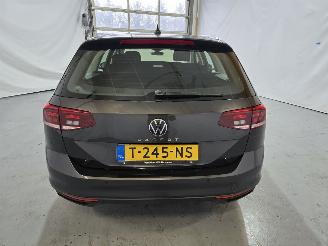 Volkswagen Passat Variant 1.5 TSI Business picture 6