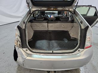 Toyota Prius 1.8 Plug-in Executive Business picture 17