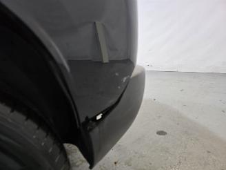 Peugeot 2008 1.2 PureTech Allure picture 10