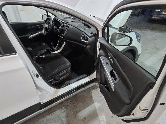 Suzuki SX4 1.0 Boosterjet Exclusive picture 20