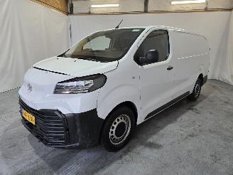 Toyota Proace Long Worker 2.0 D-4D L2 Challenger picture 3
