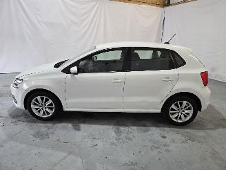 Volkswagen Polo 1.2 TSI Comfortline Business R picture 4