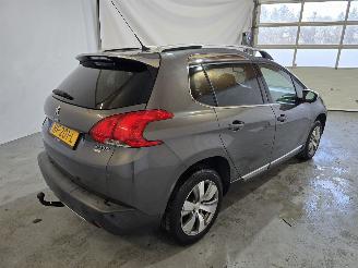 Peugeot 2008 1.2 PureTech Blue Lease Executive picture 7