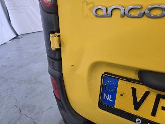 Renault Kangoo 1.5 dCi 90 Express Maxi Black Edition S&S picture 15