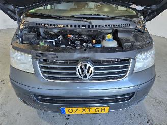Volkswagen  Transporter Kombi 2.5 TDI 300 Highline picture 11