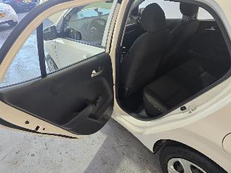 Kia Picanto 1.0 DPi ComfortLine picture 16