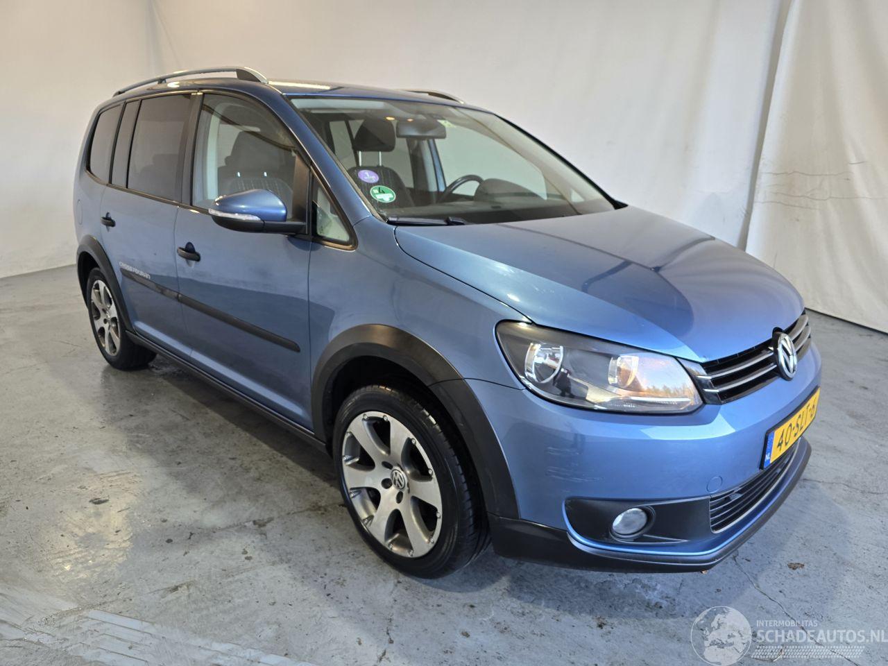 Volkswagen Touran 1.4 TSI Cross