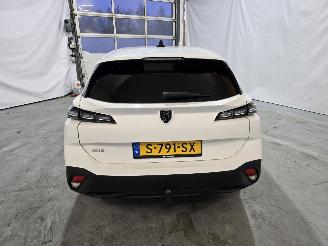 Peugeot 308 1.2 PureTech Active Pack Business picture 6