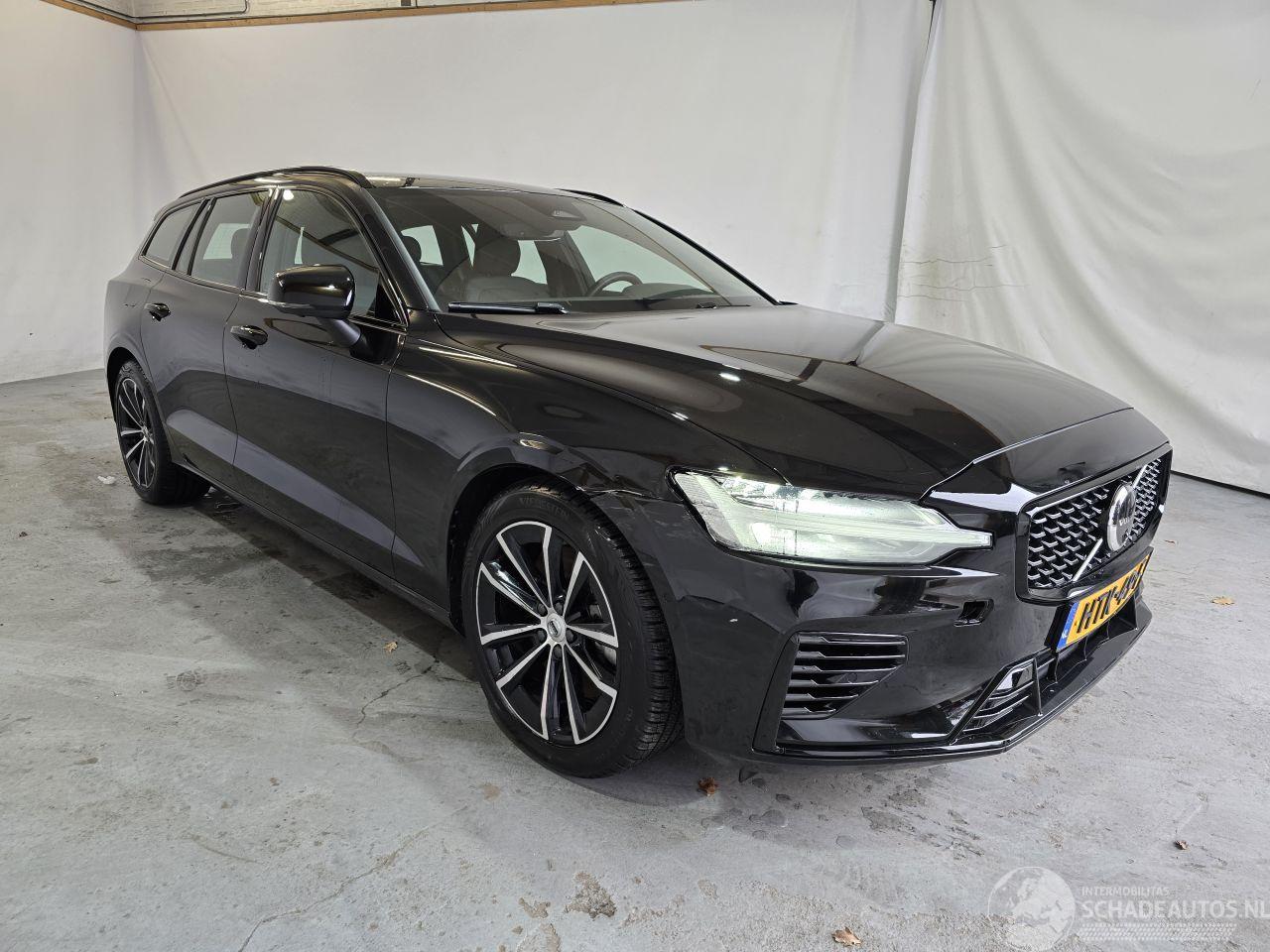 Volvo V-60 2.0 T6 Plug-in hybrid AWD Plus Dark