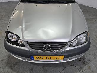 Toyota Avensis 1.6-16V Linea Terra picture 10