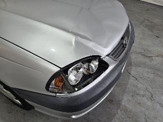 Toyota Avensis 1.6-16V Linea Terra picture 9