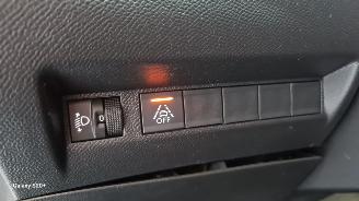 Peugeot e-208 EV Active 50 kWh picture 22