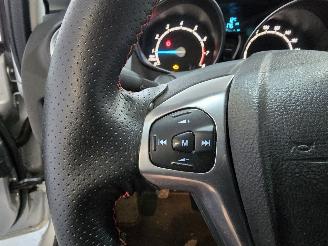 Ford Fiesta 1.0 Titanium picture 27