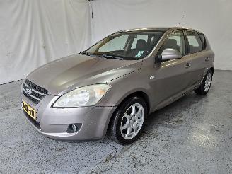 Kia Cee d 1.6 X-ecutive picture 3