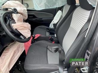 Toyota Yaris Yaris III (P13), Hatchback, 2010 / 2020 1.0 12V VVT-i picture 9