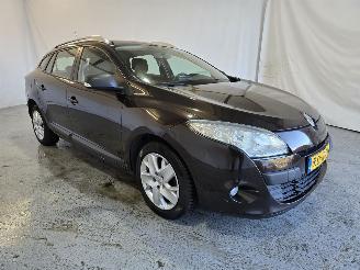 Schadeauto Renault Mégane Estate 1.6 Dynamique 2012/2