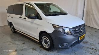 skadebil bedrijf Mercedes Vito Tourer 116 BT Pro Lang 8-persoons 2019/11