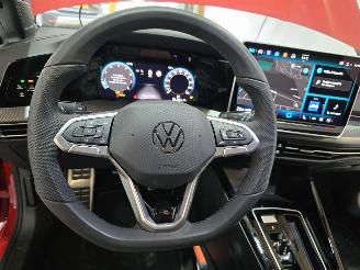 Volkswagen Golf 1.5 eTSI R-Line Edition picture 32