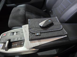 BMW iX eDrive20 67 kWh picture 38
