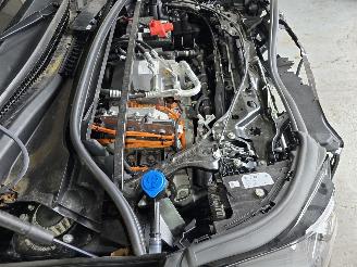 BMW iX eDrive20 67 kWh picture 16