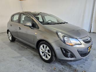 Unfallwagen Opel Corsa 1.3 CDTi EcoFlex S/S Design Edition 2014/11