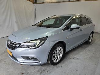 Opel Astra SPORTS TOURER+ picture 3