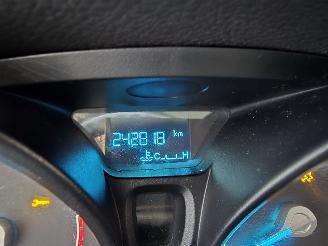 Ford Transit COURIER 1.5 TDCI Limited Duratorq S&S picture 22